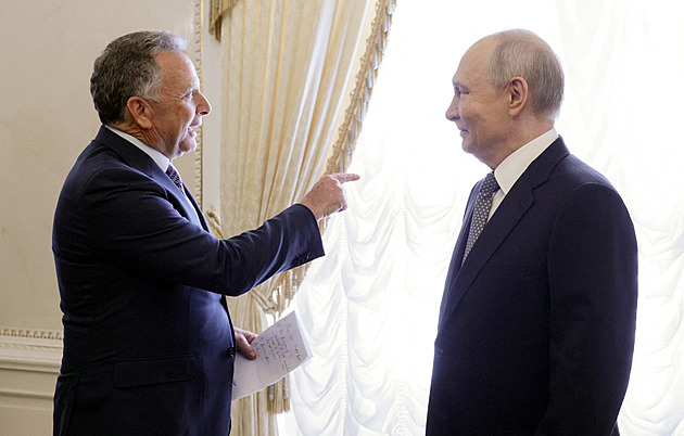 „Ne, je to vrah“. Republikáni kritizují Witkoffovu chválu Putina