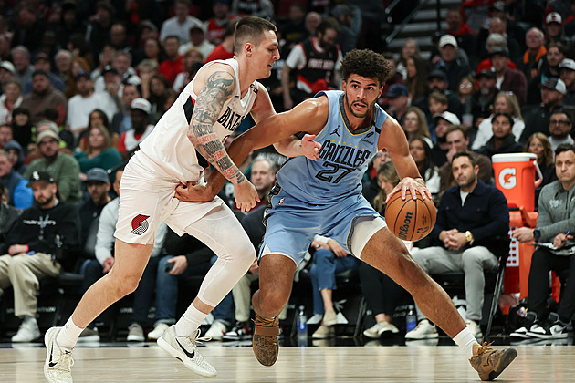 Portland poprvé prohrál, Krejčí dal dva body. Slaví Pelicans, Hawks a Memphis